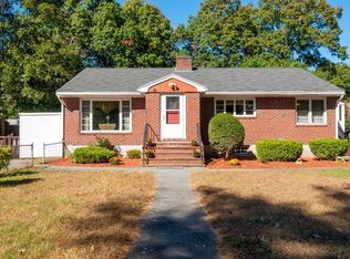 39 Wilson Rd, Tewksbury, MA 01876