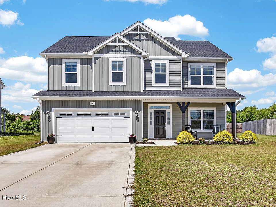 1st image of 119 Fox Cove Crossing
