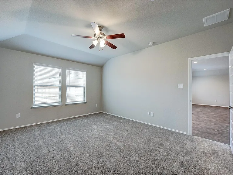 1710 Goose Island Ln — Photo 40