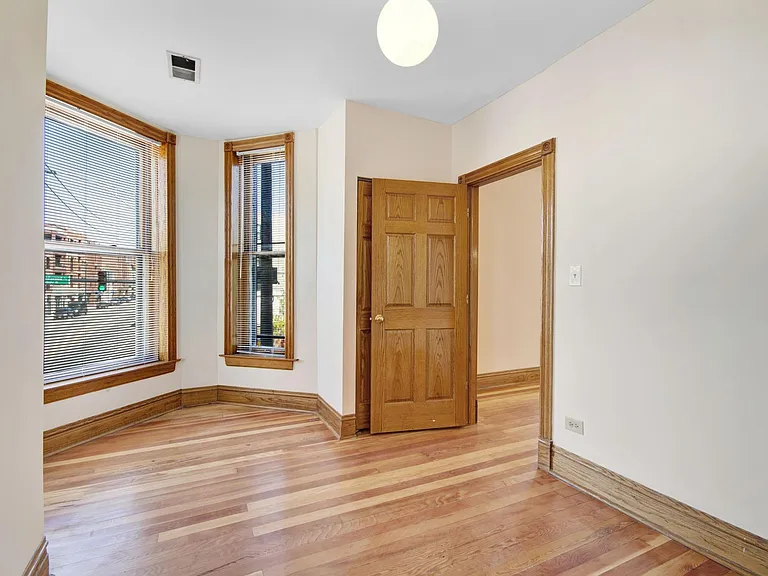 2557 N Halsted St #3 — Photo 8