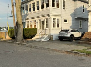 33 Sweetser Ter FLOOR 2, Lynn, MA 01904