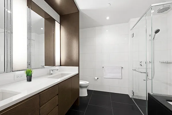 Rented by Compass | media 40