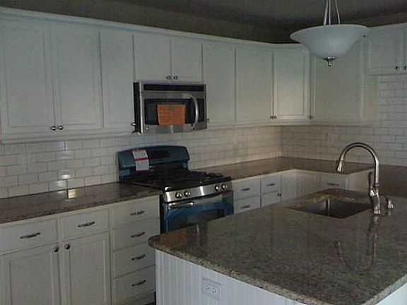 3rd image of 4804 Melita Ave