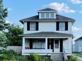 303 W Plain St, Minerva, OH 44657
