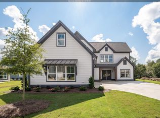 405 Gateshead Dr, Sterrett, AL 35147