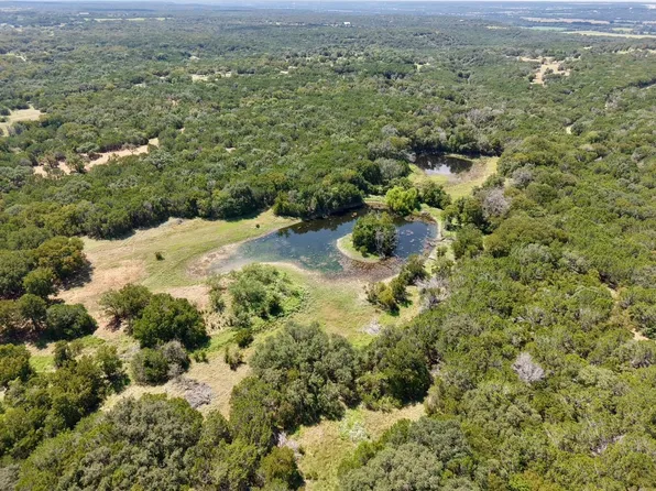 Fm 708, Clifton, TX 76634