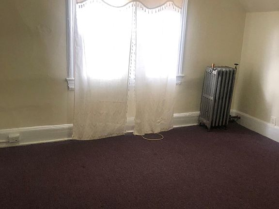2nd image of 363 S 7th Ave Floor 3