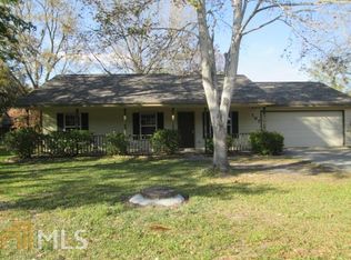 107 Boxwood Ct, Kingsland, GA 31548