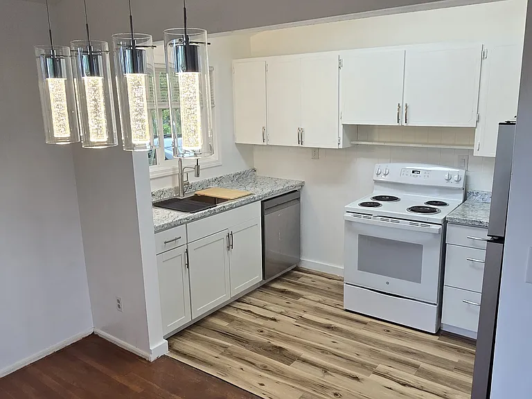 13234 NE Sacramento Dr — Photo 4