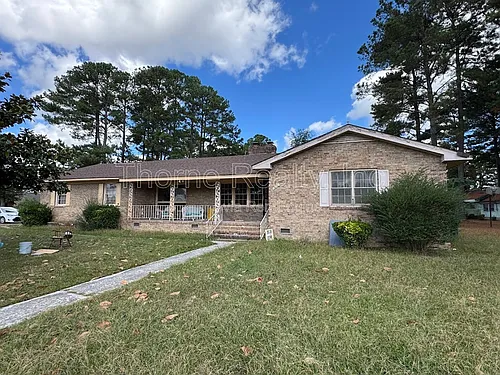 1600 King Cir Photo 1