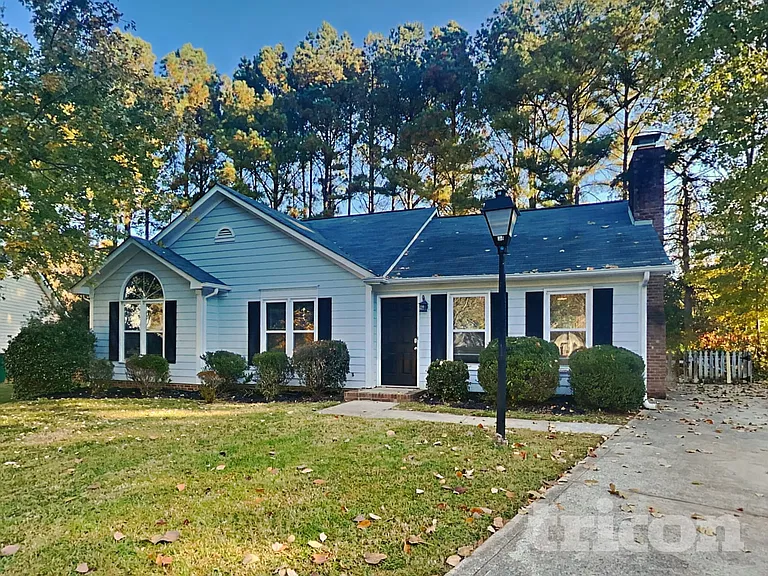 8820 Kishorn Ct — Photo 2