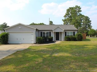 20 Old English Ln, Spring Lake, NC 28390