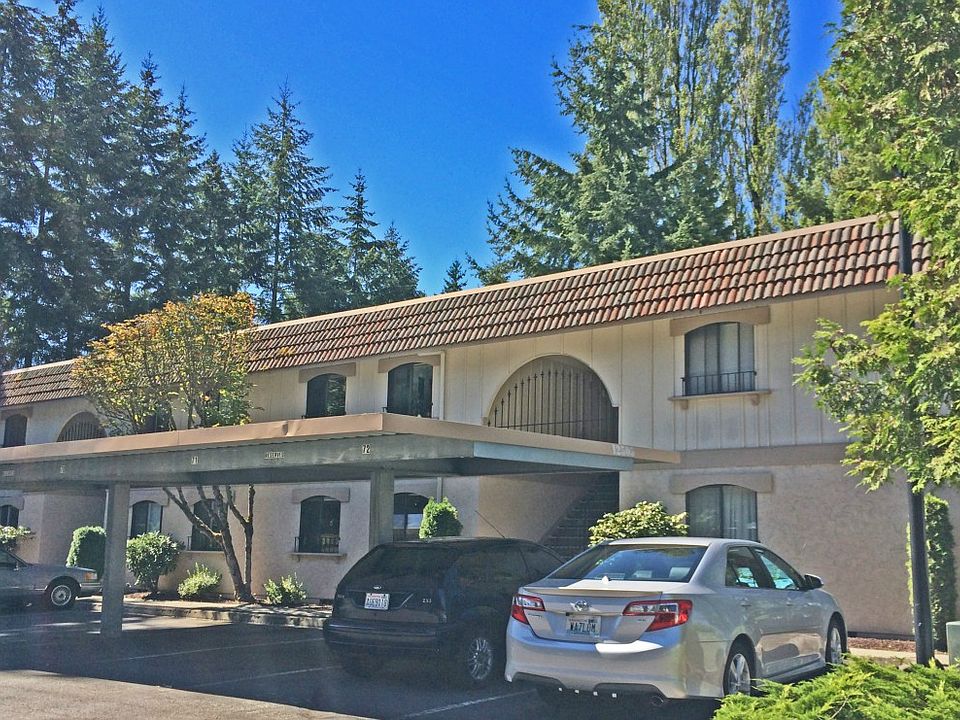 1st image of 12505 NE 117th Pl APT J5