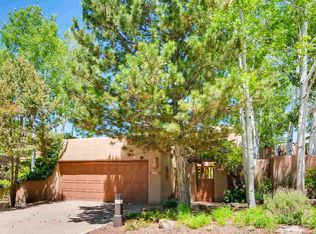 709 Calle Del Resplandor, Santa Fe, NM 87505