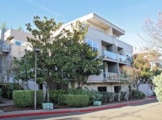 610 S Nevada St #G, Portland, OR 97219