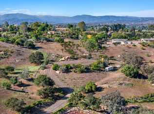 477 Morro Hills Rd, Fallbrook, CA 92028