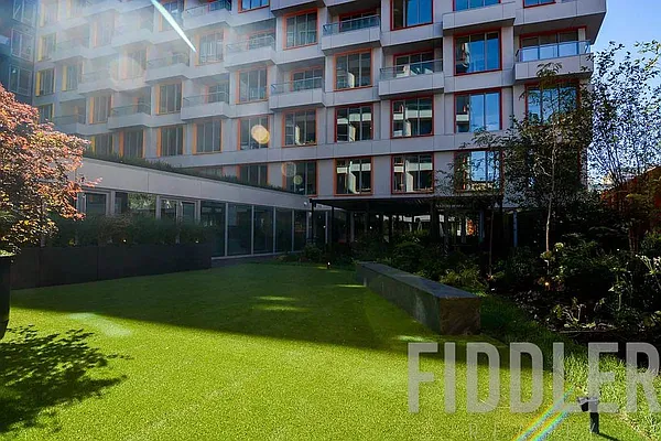 Rented by The KCI Group | media 18