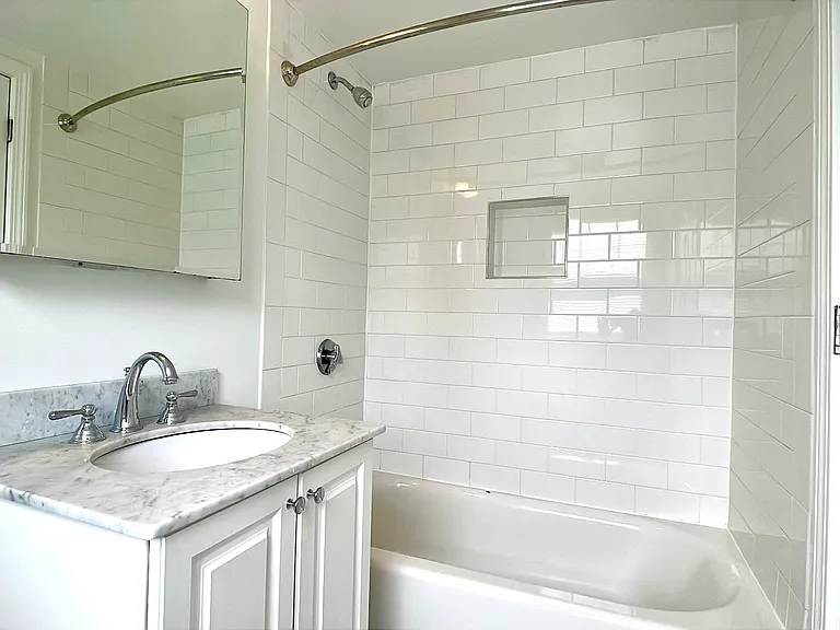85 Thornton Rd #85 — Photo 18