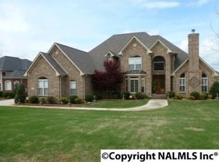 204 Morningwalk Ln SW, Huntsville, AL 35824