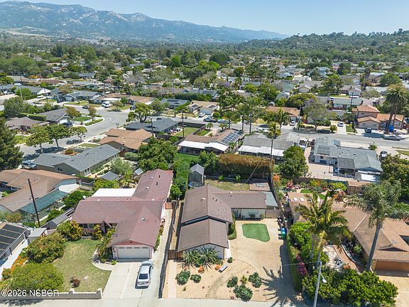 5th image of 676 San Ramon Dr