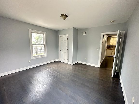 2nd image of 24 Treadwell Ave Floor 1
