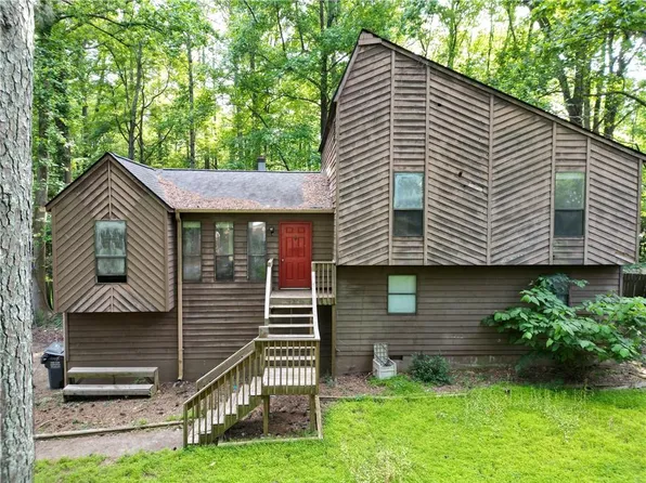 1331 Wood Park Dr NW, Kennesaw, GA 30152