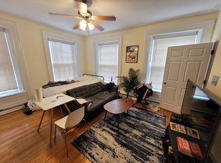 24 Joy St #1, Boston, MA 02114