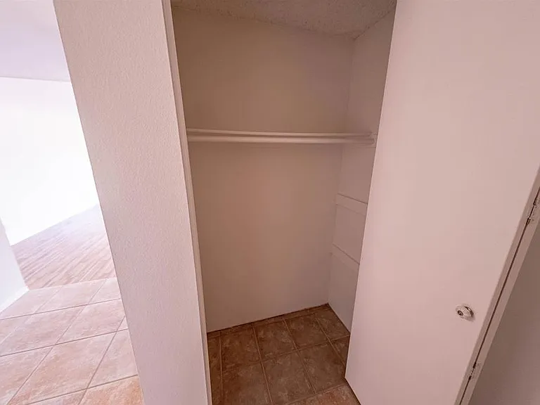 2374 Caringa Way — Photo 23