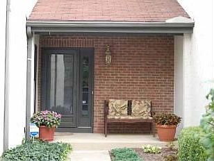 2nd image of 5242 Willow Grove Pl N