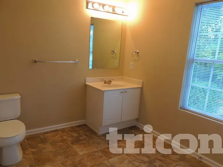 5110 Grays Ridge Dr — Photo 10