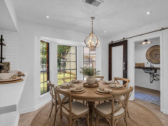 5th image of 259 E Rainbow Ridge Cir