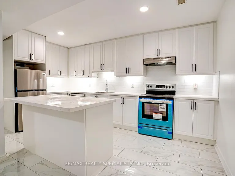 4 Garrow Ave #1 — Photo 10
