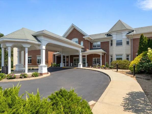 Serenity Apartments at Brewster