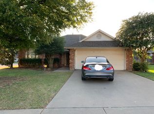 513 Wild Springs Dr, Midlothian, TX 76065