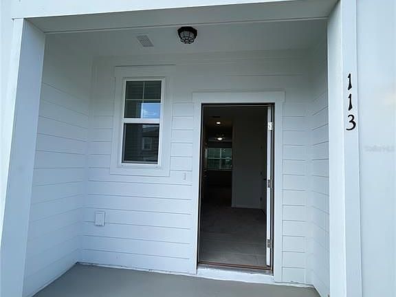 2nd image of 113 Mandovi St