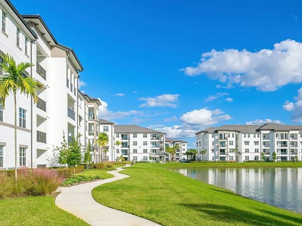 7425 Inspira Cir #1-407