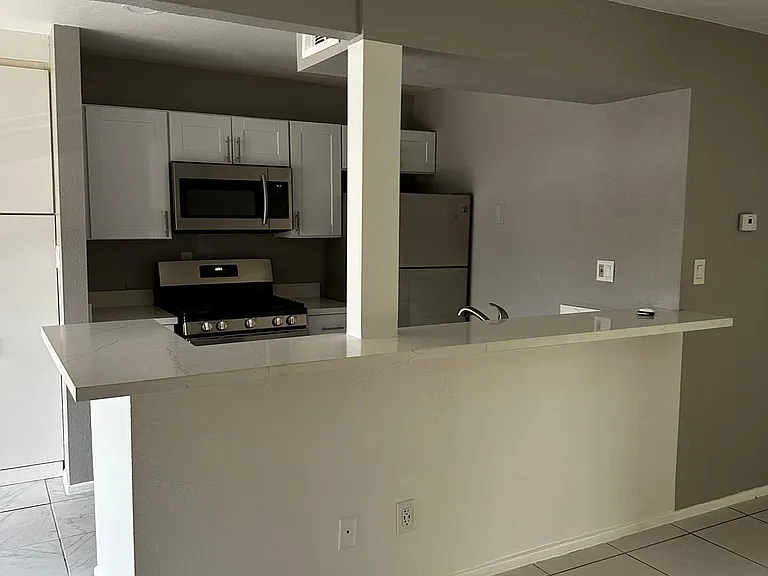 1701 W Tuckey Ln #209 — Photo 10