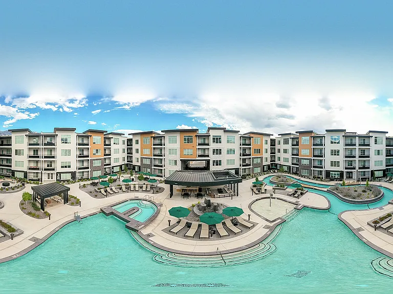 Pool 360