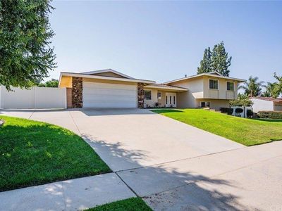 1053 El Monte Dr, Simi Valley, CA, 93065