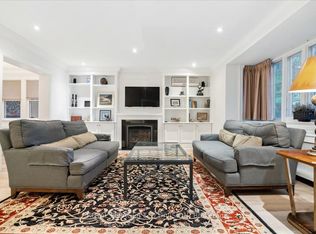3 Killarney Rd, Toronto, ON M5P 1L7