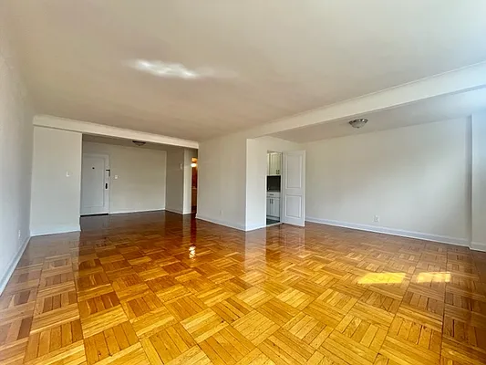 Rented by Contact Realty | media 4