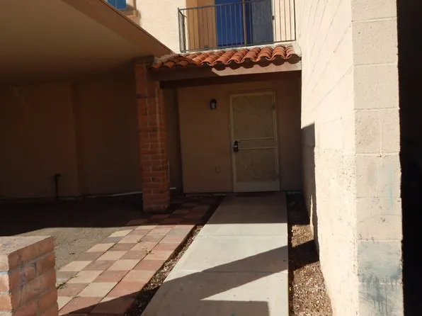 18828 S Esherton Dr, Sahuarita, AZ 85629