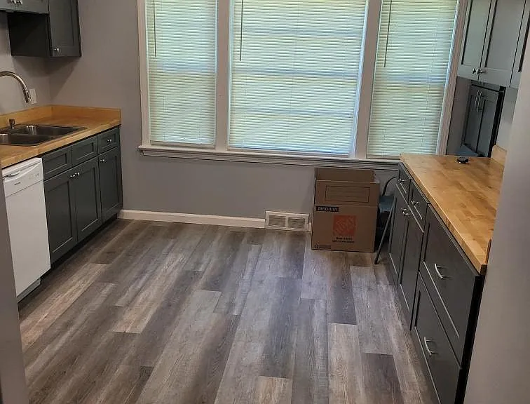 1031 Hereford Rd — Photo 24