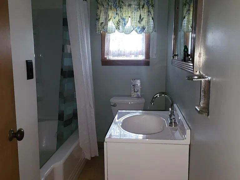 5825 Rockport Rd — Photo 10