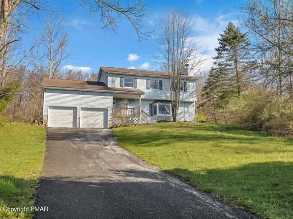 717 Yoke Ter, Stroudsburg, PA 18360