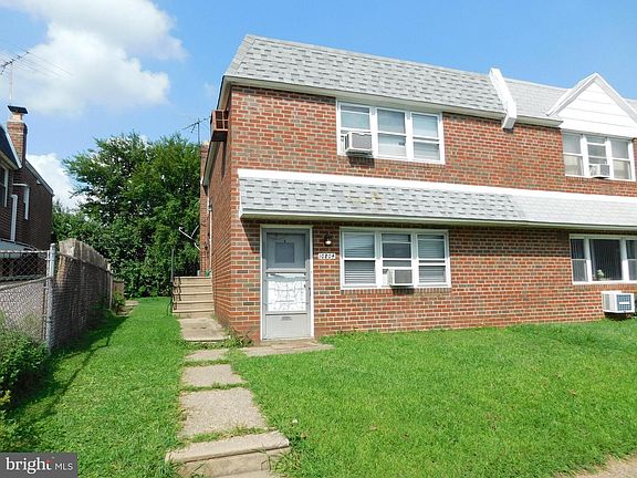 2nd image of 10804 Gifford Ave