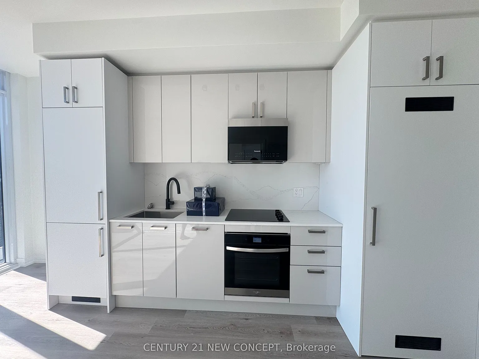 2 bed, $2,700 — Photo 4