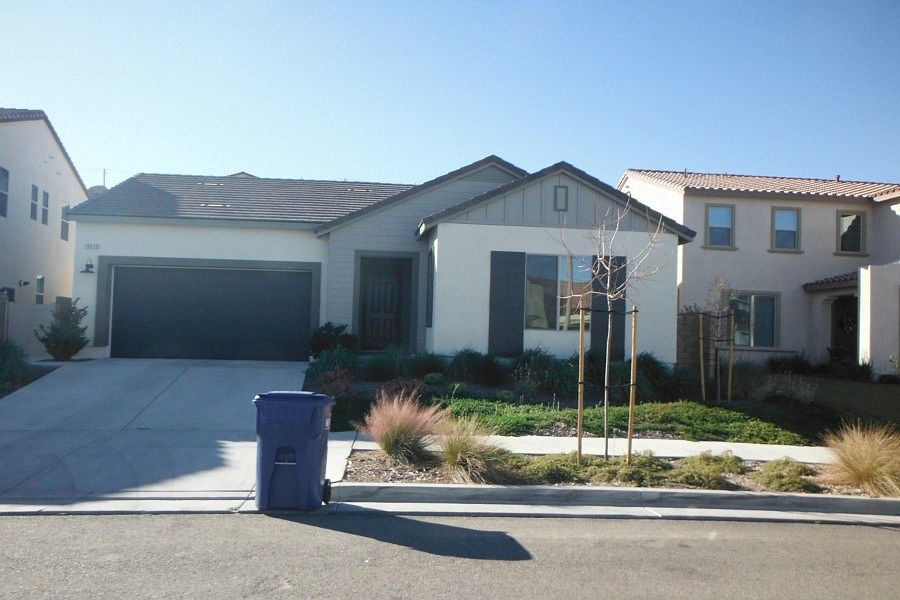 1st image of 18648 Cedar Crest Dr