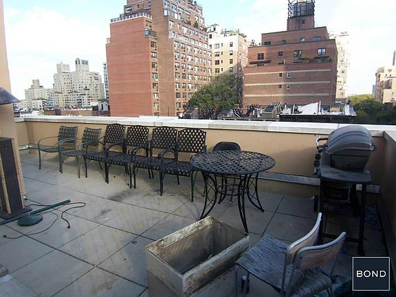 3rd image of 445 E 85th St APT 6b