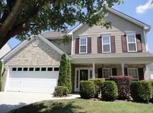 4548 Cades Cove Dr, Charlotte, NC 28273